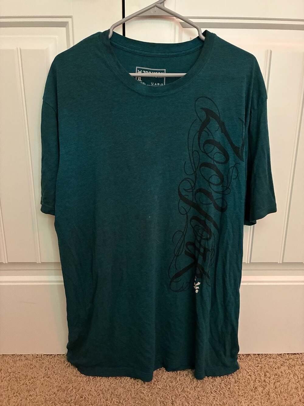 Zoo York Men's XL Teal Script Logo Skater T-Shirt with Graffiti Graphic Design